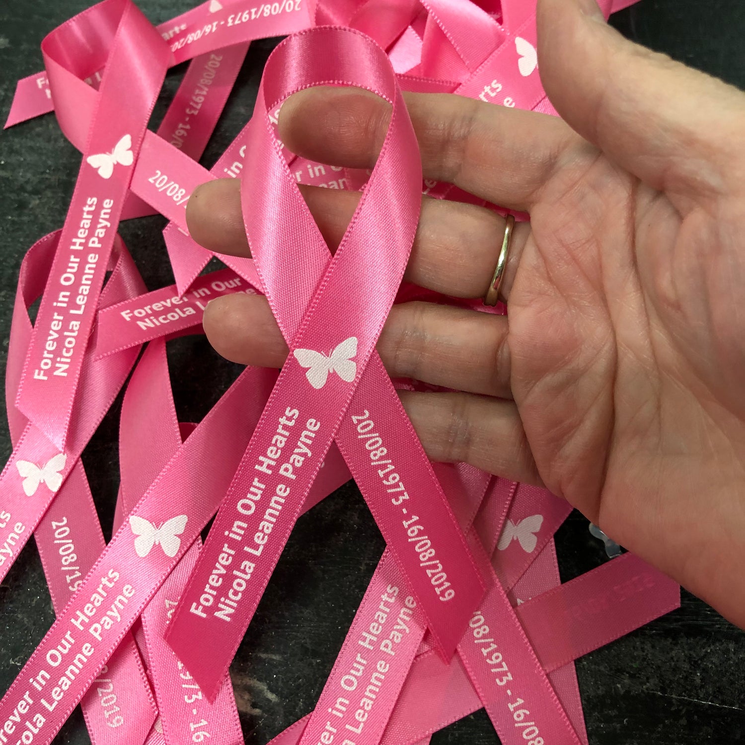 breast-cancer-ribbon