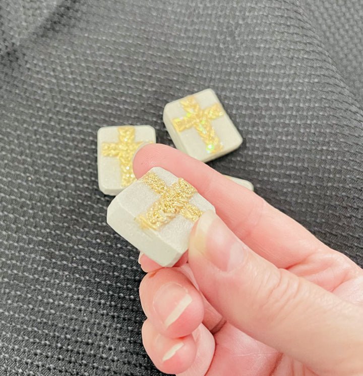 Sparkling Cross In My Pocket Stone With Card - Celebrate Prints